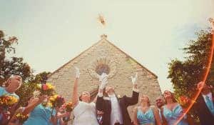 Wedding Doves, picture of a local Wisconsin Wedding Dove Release